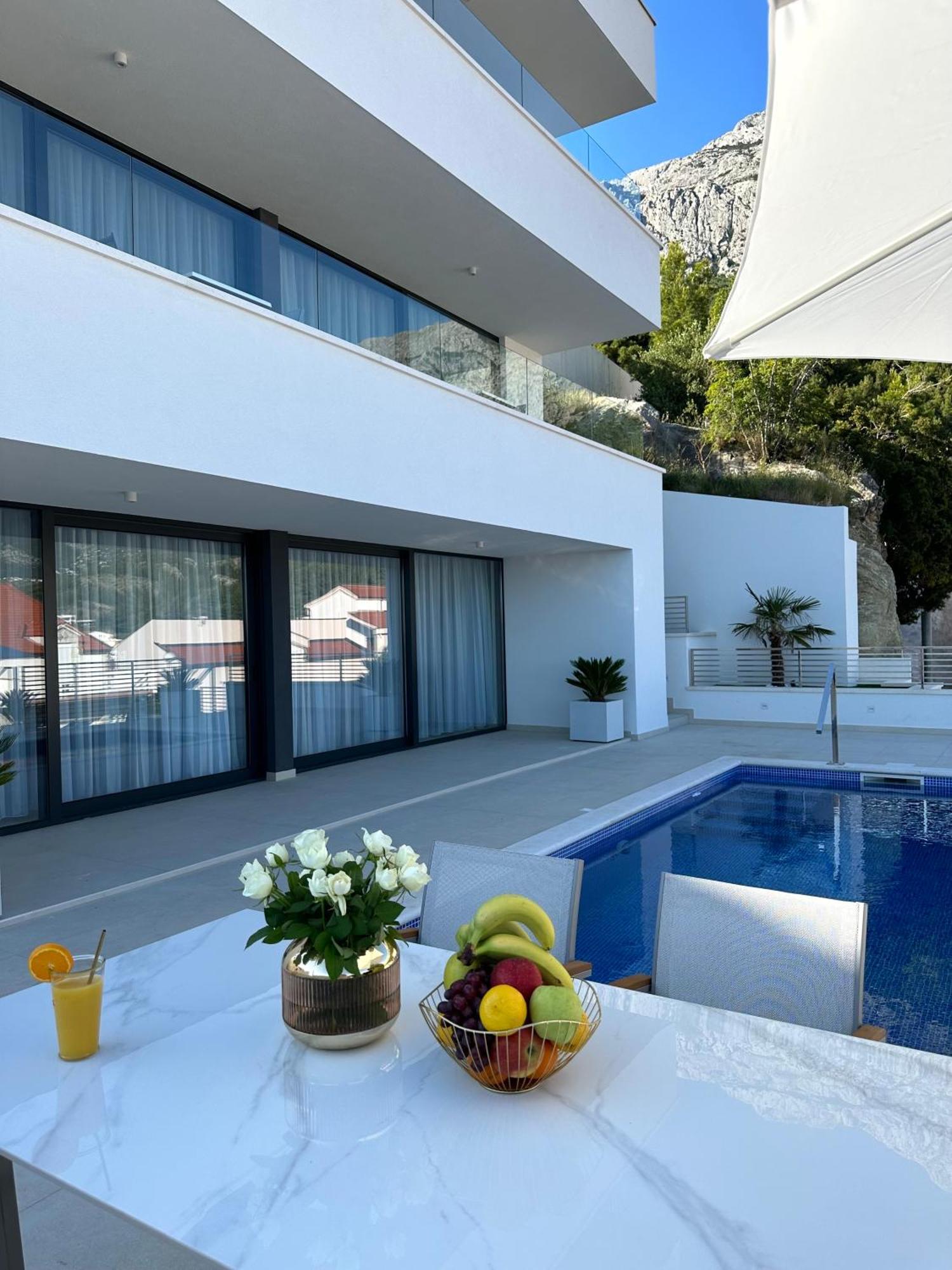 Villa Apartment Danny Baška Voda Exterior foto